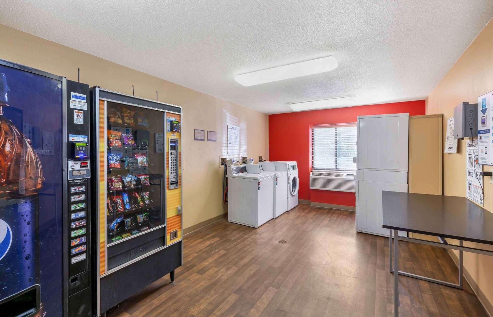 Extended Stay America Suites - Cleveland - Westlake Zewnętrze zdjęcie